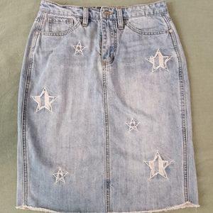 Star patch denim skirt - size 26